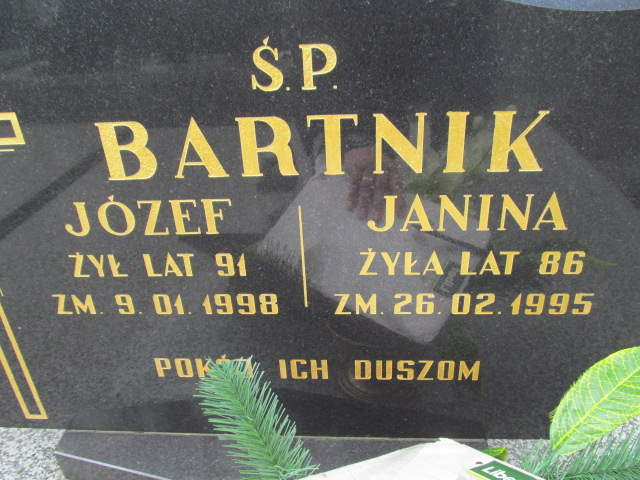 Józef Bartnik Pławno - Grobonet - Wyszukiwarka osób pochowanych